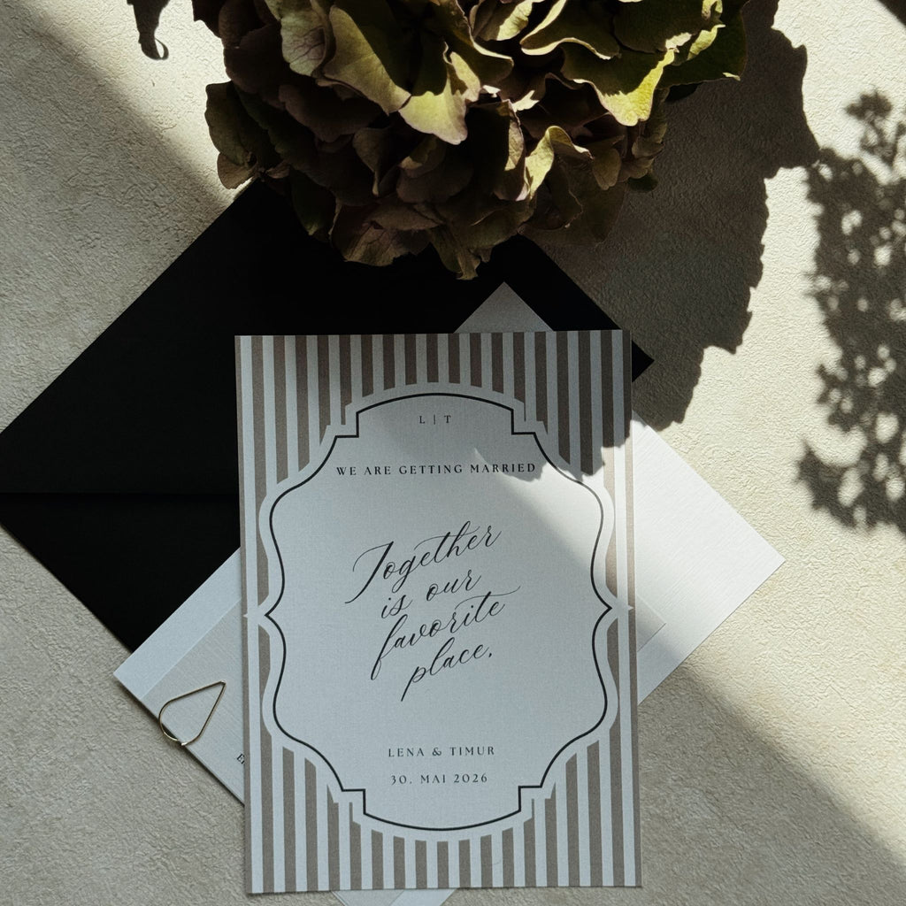 Hochzeitseinladung mit edlem Umschlag – Modern Chic